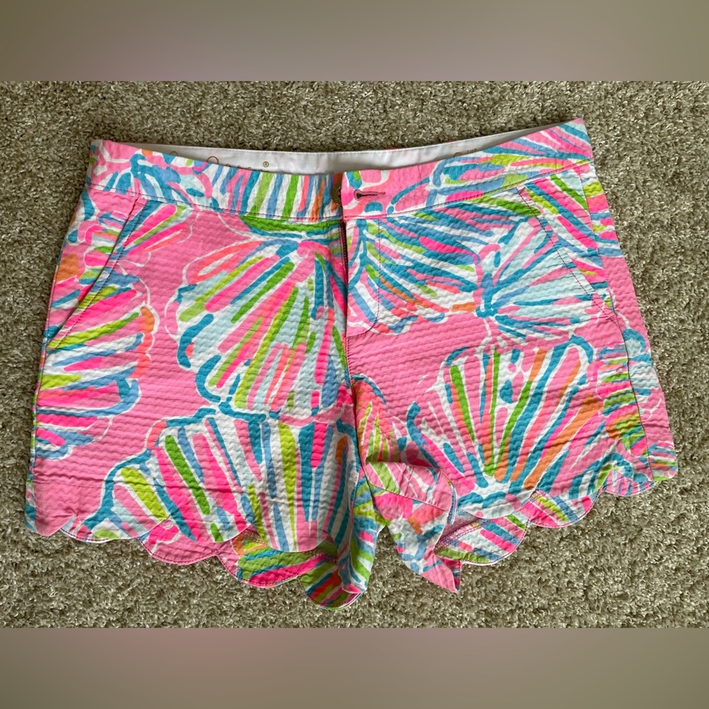 EUC Lilly Pulitzer The Buttercup Short